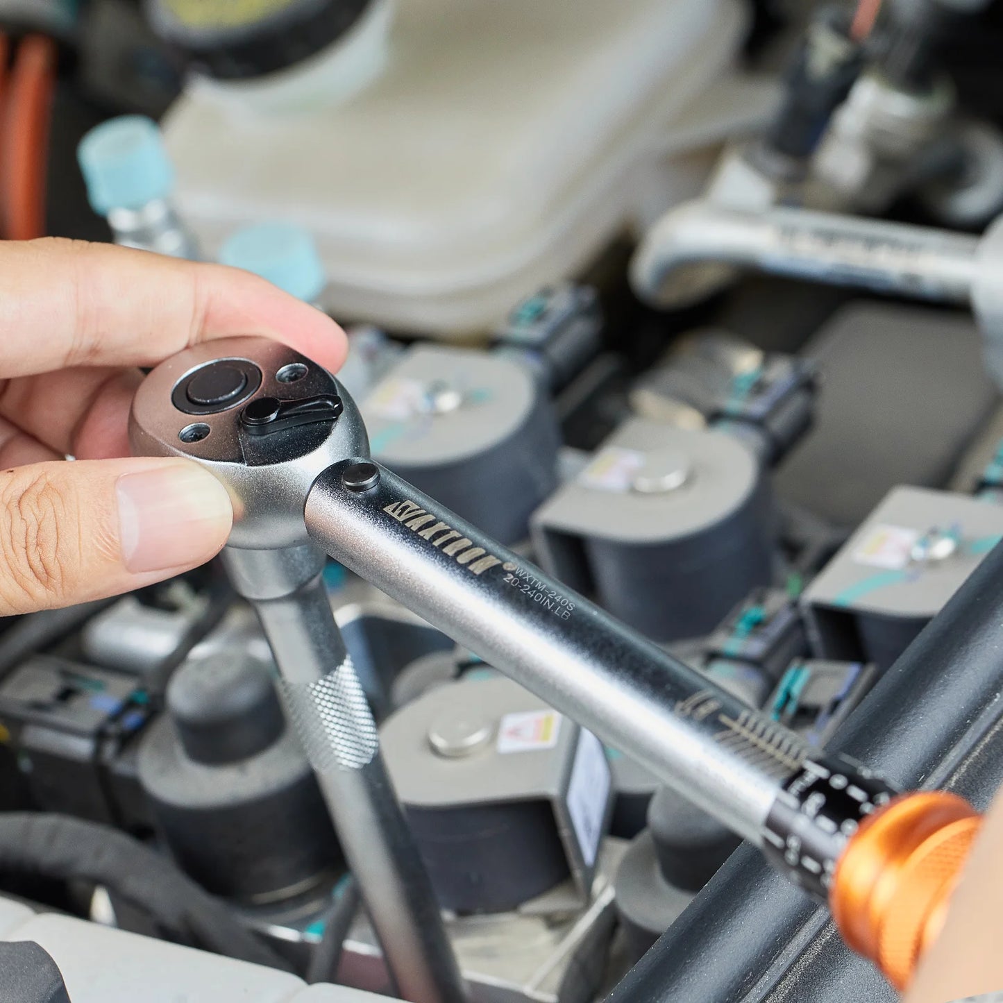 Waxtron Torque Wrench 20 to 240 Inlb Accuracy 3 Percent